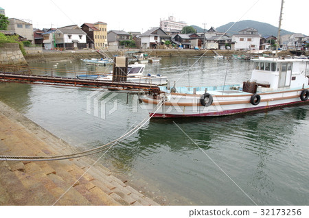 Tomonoura Tomonoura 32173256