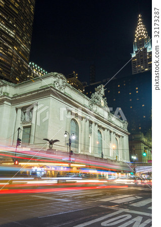 Grand Central Terminal facade from Park Avenue 32173287