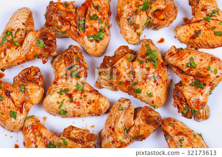 raw chicken wings prepared for roast raw chicken wings prepared for roast 32173613
