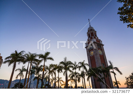 Hong Kong Evening Promenade Clock Tower Hong Kong Evening Promenade Clock Tower 32173677