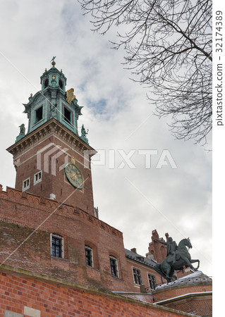 Wawel Royal Castle in Krakow, Poland. 32174389