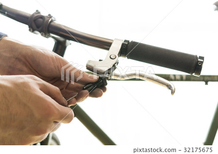 Brake wire exchange 32175675