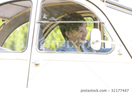 汽車生活經典車 汽車生活經典車 32177487