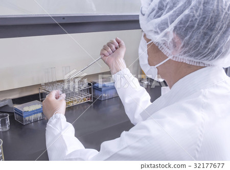 Researcher Experiment Medical Testing Person Clinical Trial Image Material 32177677