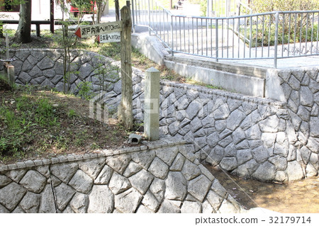 水上樂園（兵庫縣丹波市同志町） 32179714