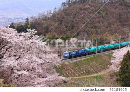 藍色雷霆在春天顏色甲府盆地運行 32181025