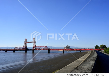 築後川上升橋 32181329