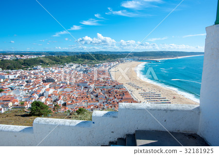 Scenery of sunny Nazare (Portugal) Scenery of sunny Nazare (Portugal) 32181925