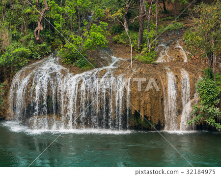 big trees around Sai Yok Yai waterfall. big trees around Sai Yok Yai waterfall. 32184975