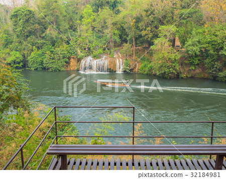 big trees around Sai Yok Yai waterfall. big trees around Sai Yok Yai waterfall. 32184981