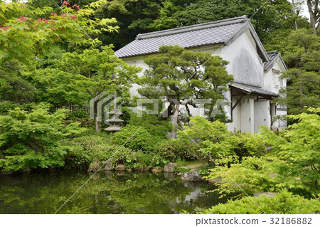 Chofu Garden 32186882