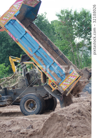 Dump truck to soil to improve the soil. For constr Dump truck to soil to improve the soil. For constr 32188026