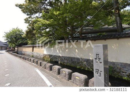 Nagamachi samurai house residence tract area Ohno Sho Water 32188111