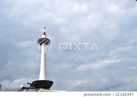 Kyoto Tower 32188347