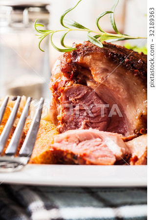 Pork knuckle with fried sauerkraut 32189363