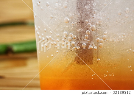 Plum juice Japanese food 32189512