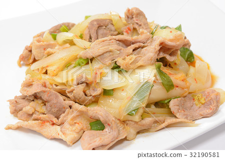 Stir-fried delicious Kimchi meat vegetable Stir-fried delicious Kimchi meat vegetable 32190581