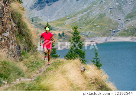 Women's running racing training 32192544