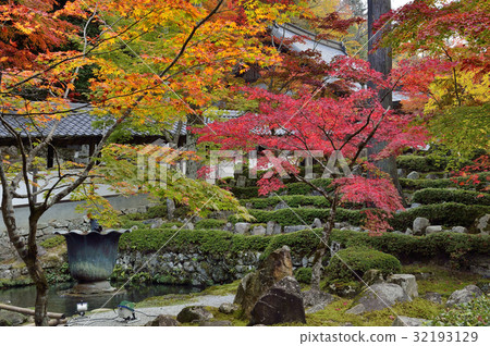 Eikenji Temple 32193129