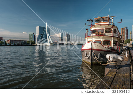 Rotterdam city cityscape skyline 32195413