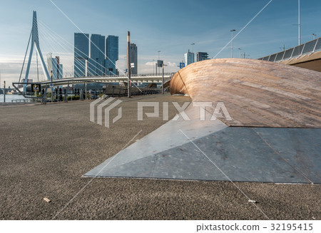 Rotterdam city cityscape skyline  32195415