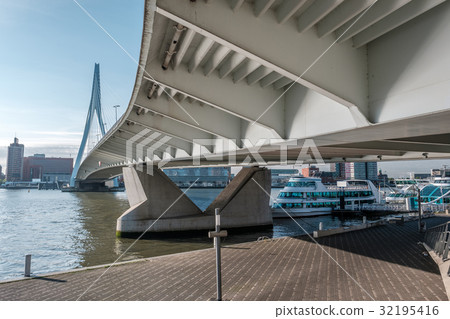 Rotterdam city cityscape skyline Rotterdam city cityscape skyline 32195416