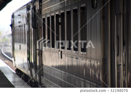 Electric train  32198078