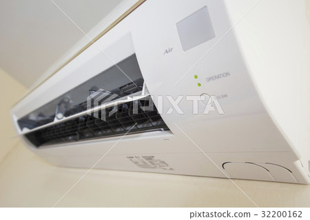Air conditioner Air conditioner 32200162