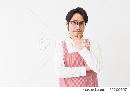 Think of a middle man as an apron Think of a middle man as an apron 32200767