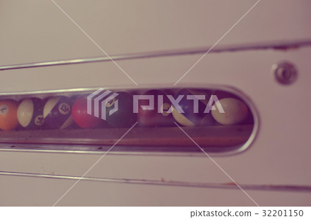 Set of balls for a game of pool billiards  32201150