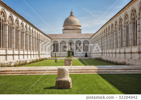 Campo Santo of the Pisa Cathedral Square, Italy Campo Santo of the Pisa Cathedral Square, Italy 32204842