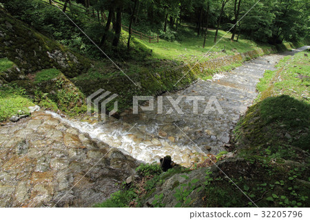 French type staircase on the Ushiba River No.1, Ministry of Home Affairs, the downstream part seen from the vicinity of the dam 32205796