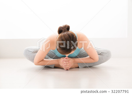 Stretch female 32207791