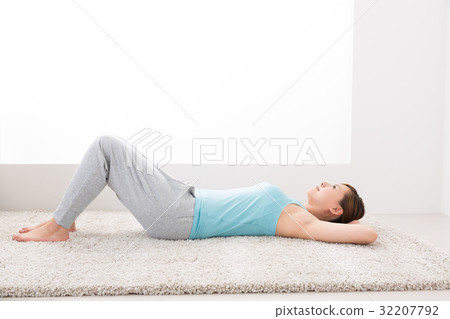 Stretch female Stretch female 32207792