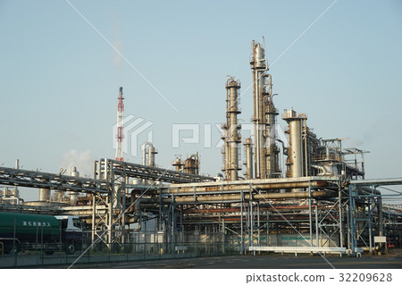 Dawn of industrial area 32209628