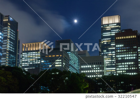 滿月和丸之內建築群 32210547