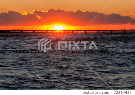 在東京灣Aqua線的日落 32214425