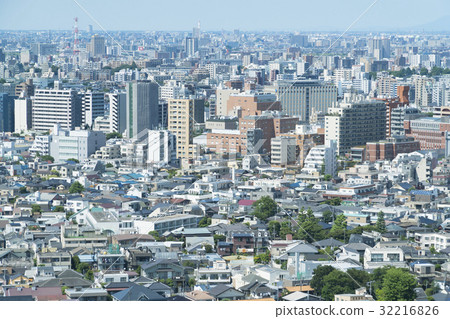 俯瞰komagome Sugaru的東京都市風景從水道橋 照片素材 圖片 圖庫