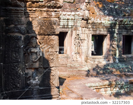 Angkor Wat Angkor Wat 32217303