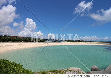 The sea of Okinawa The sea of Okinawa 32219547