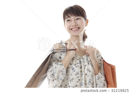 Women in shopping image Women in shopping image 32219825
