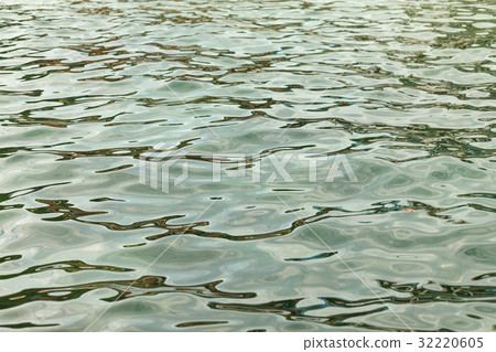 sea wave close up, low angle view 32220605