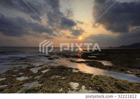 Beautiful Scenery 32221812