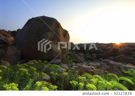 Beautiful Scenery Beautiful Scenery 32221839