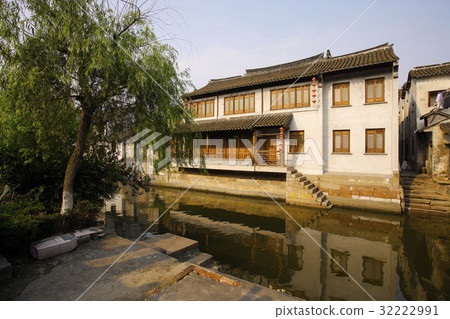 Ancient Town 32222991