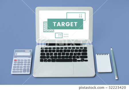 Business goals target process on laptop Business goals target process on laptop 32223420