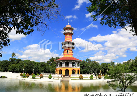 Ayutthaya remains 32228787