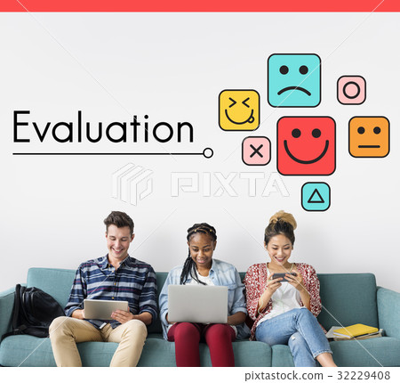 圖庫照片: customer evaluation feedback smiley emoticons