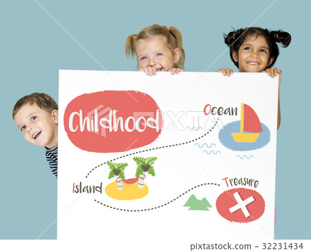 Kids playing treasure hunt graphic 32231434