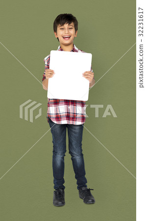 Little Boy Holding Blank Paper Board Studio Portrait Little Boy Holding Blank Paper Board Studio Portrait 32231617